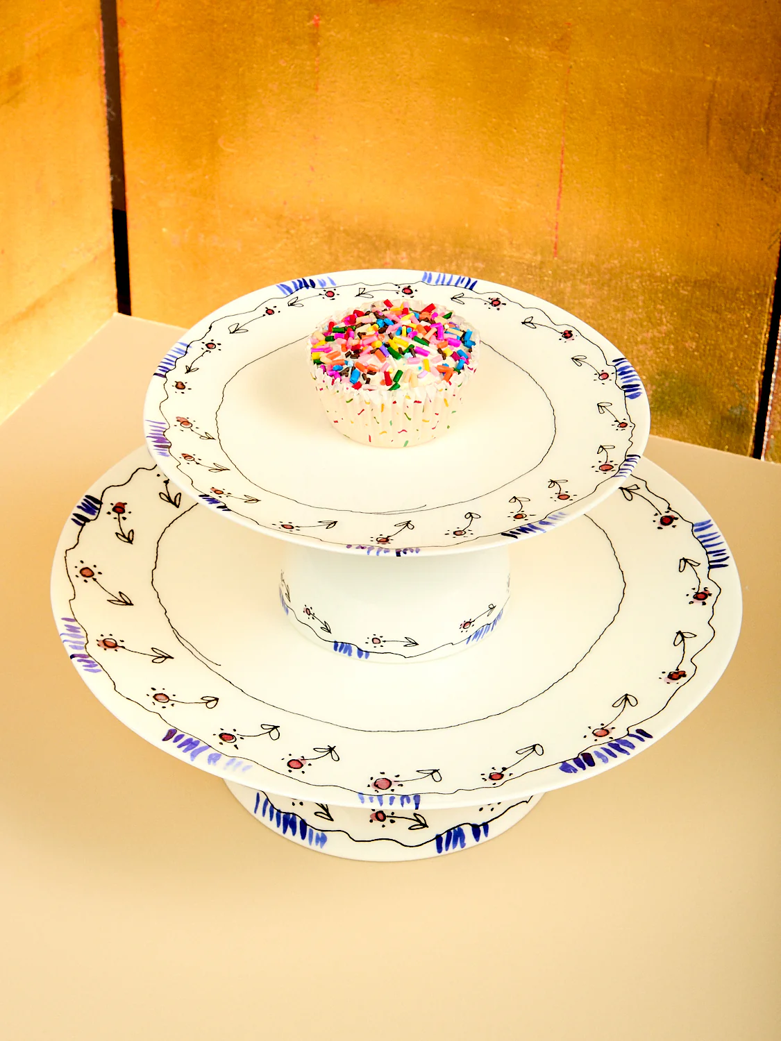 Anemone Cake Stand - Image 3