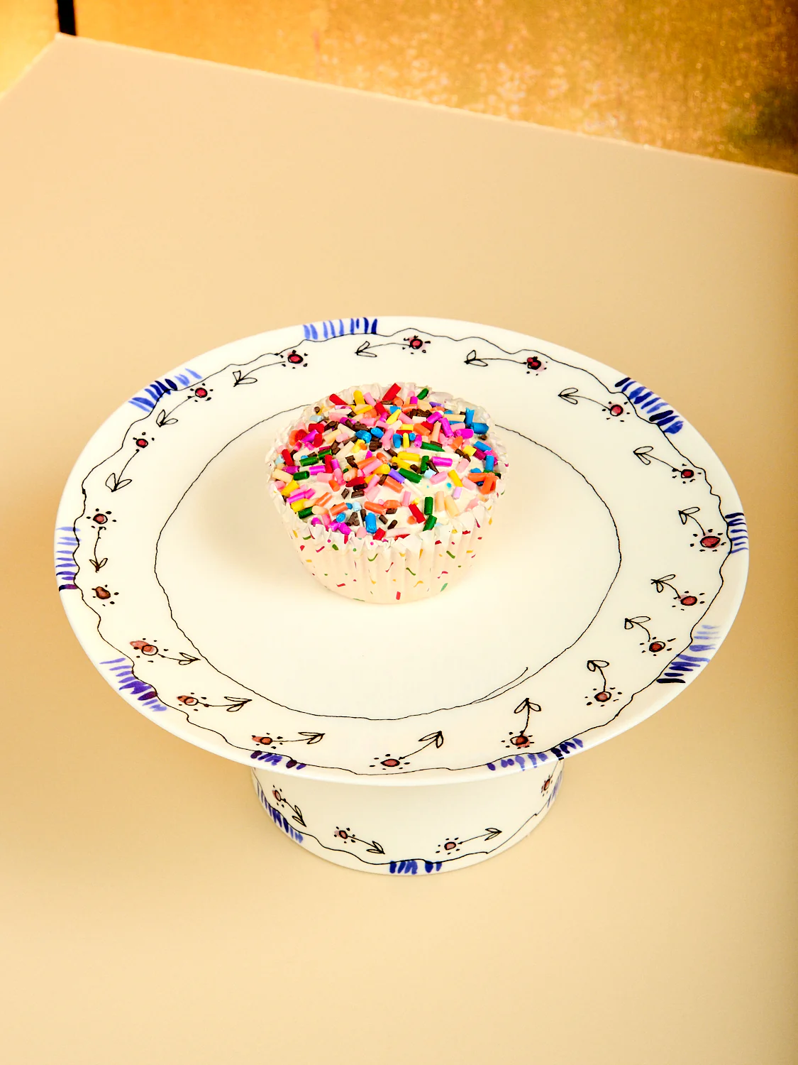 Anemone Cake Stand - Image 5