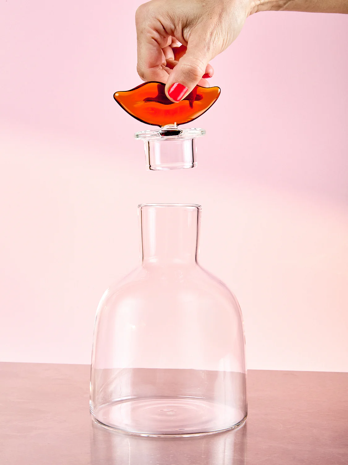 Kiss Decanter - Image 2