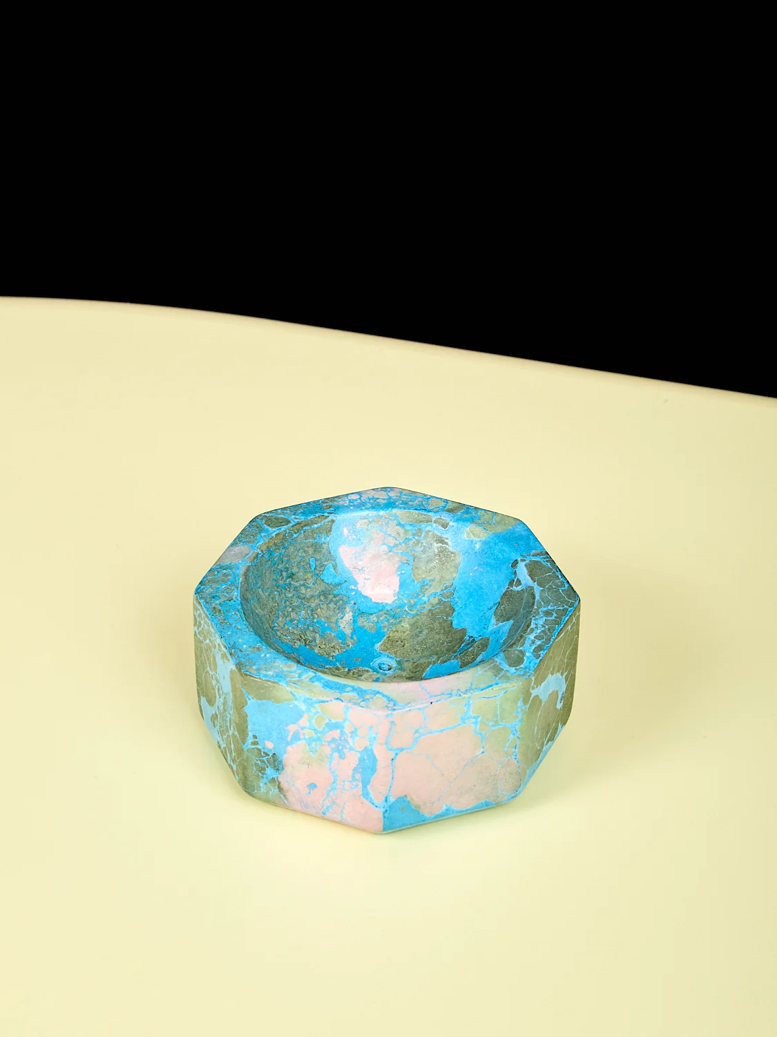 Concrete Octavia Bowl Incense Holder - Image 5