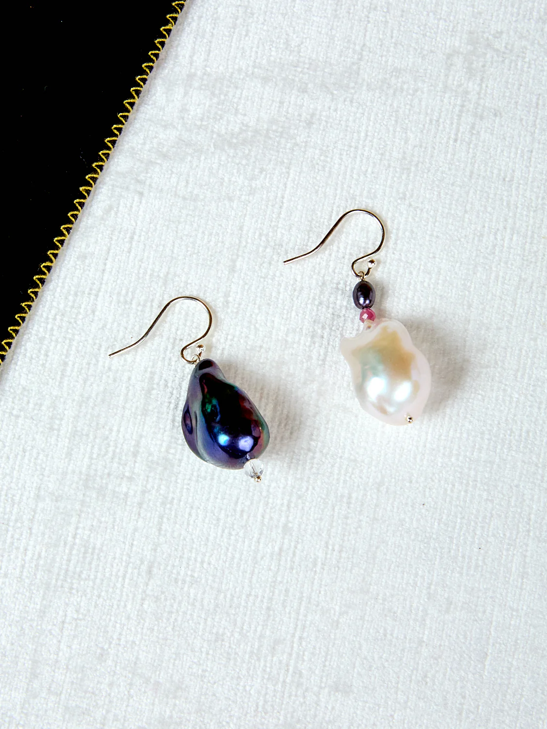 Single Host Earring with Baroque Pearls and Gems - Image 2