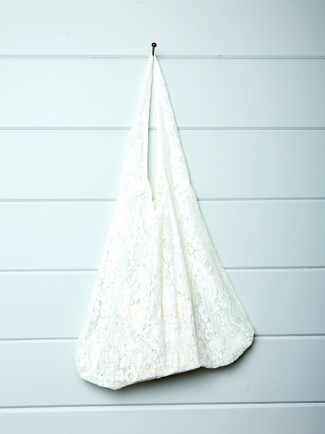 Lace Port Bag - Image 4