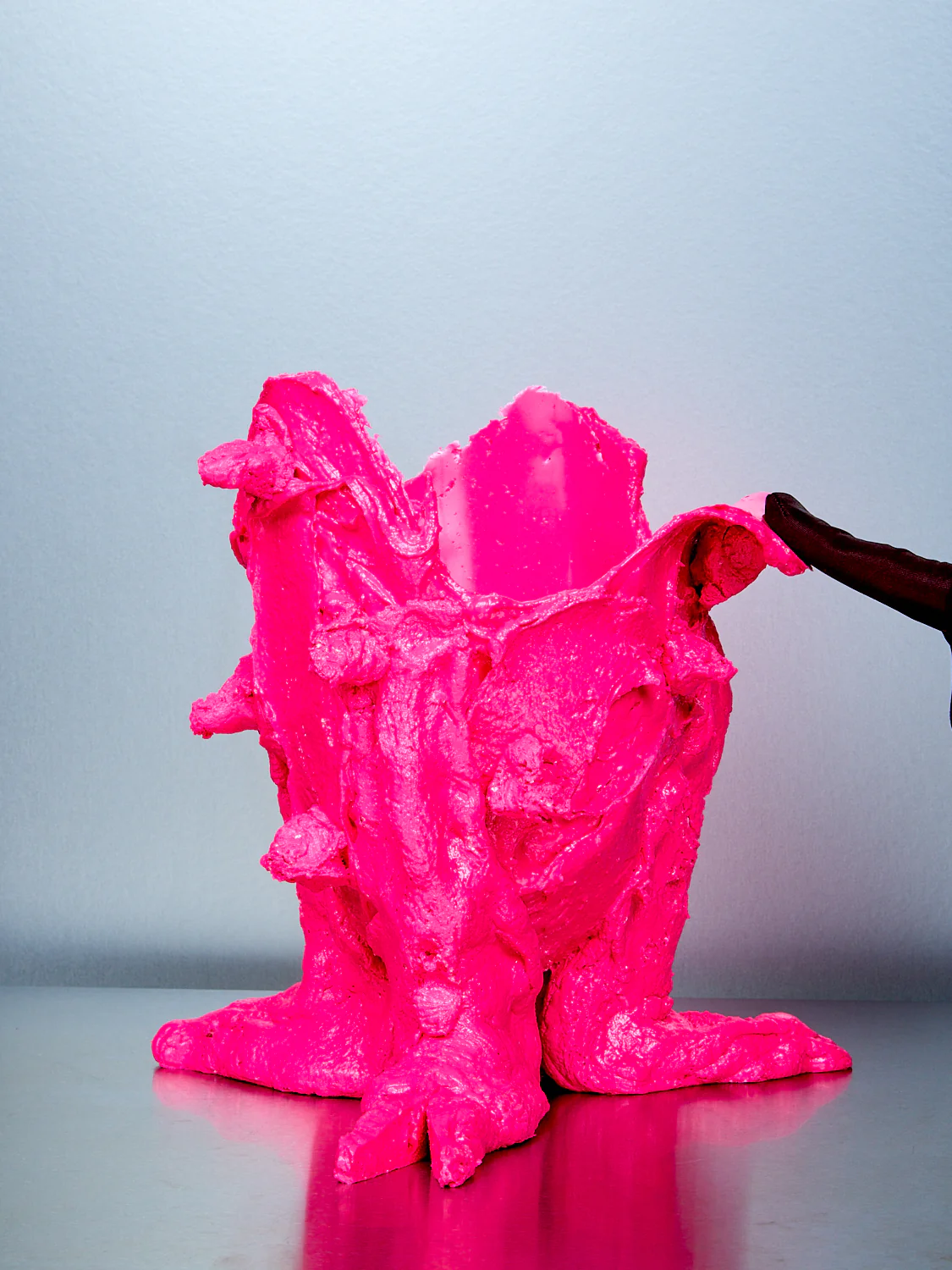 Lemon Special Vessel in Hot Pink - Image 4