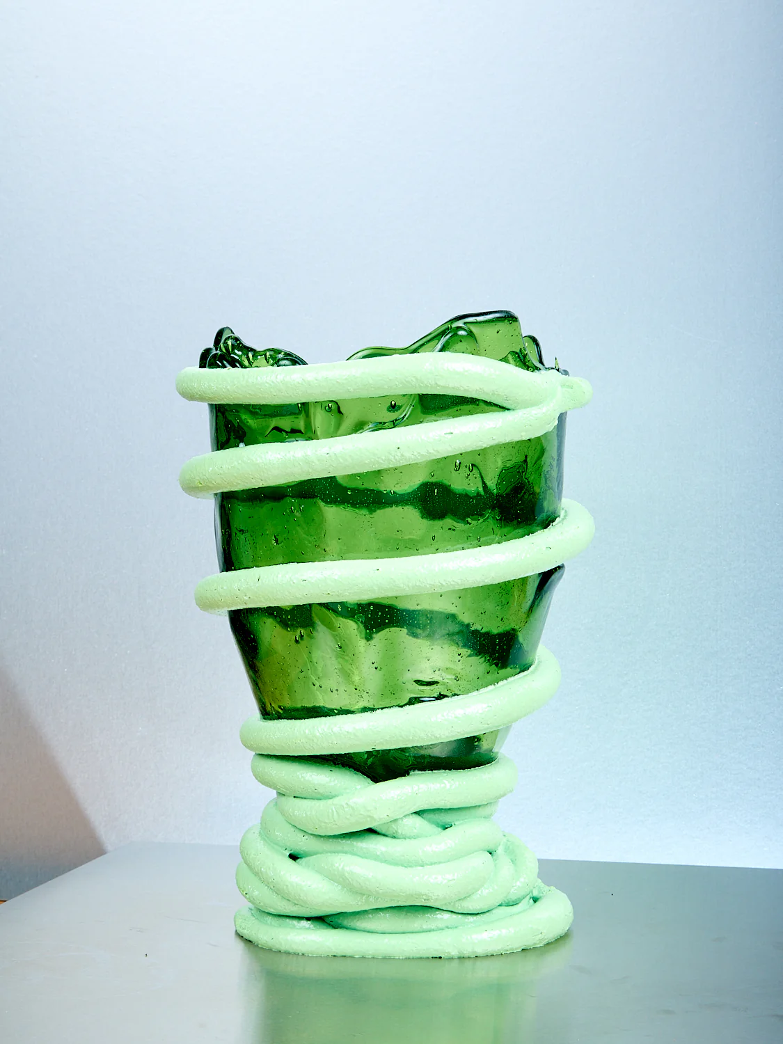 Pompitu Vase - Image 3