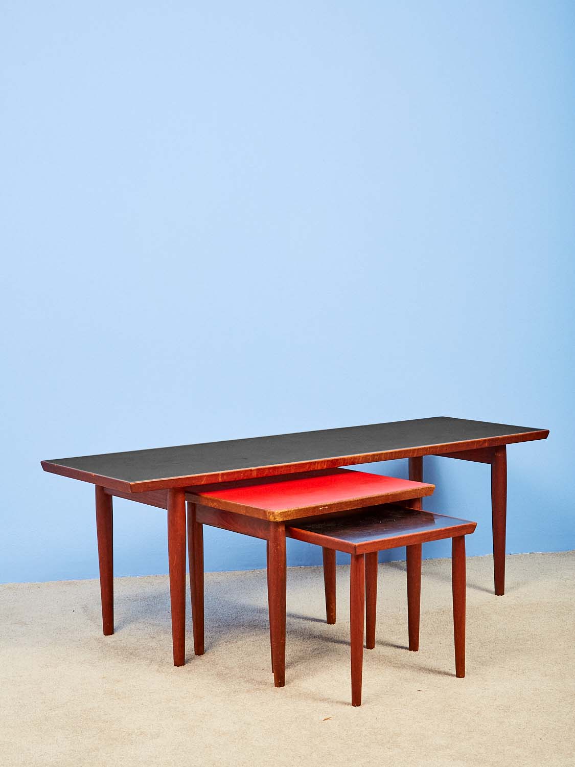 Nesting Coffee Table - Image 2