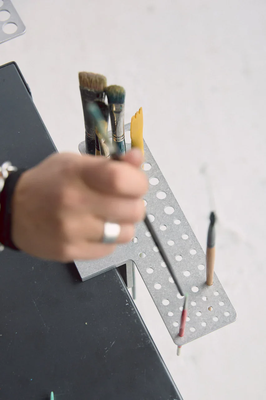 Paintbrush Holder - Image 4