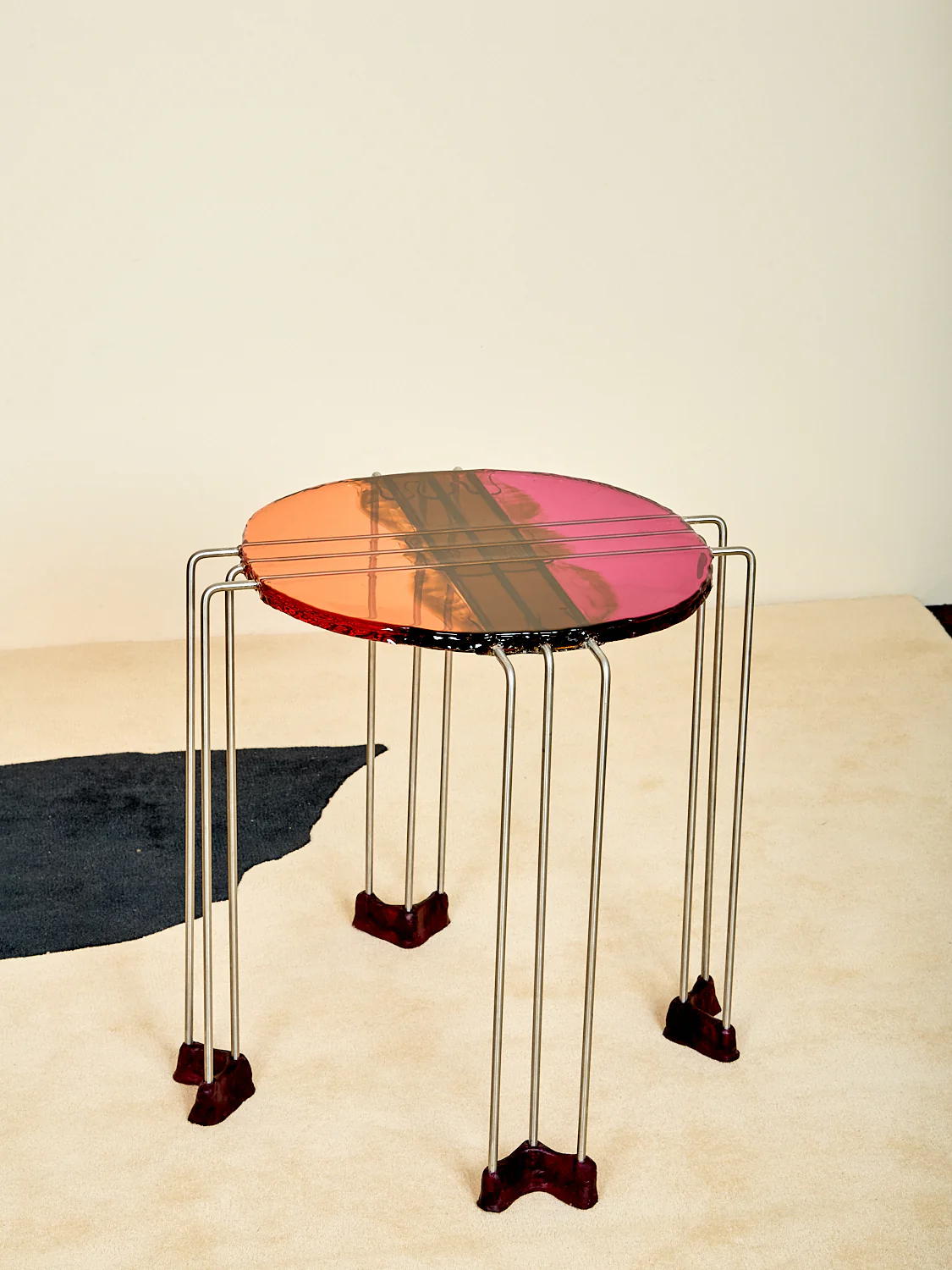 Resin Side Table - Image 5