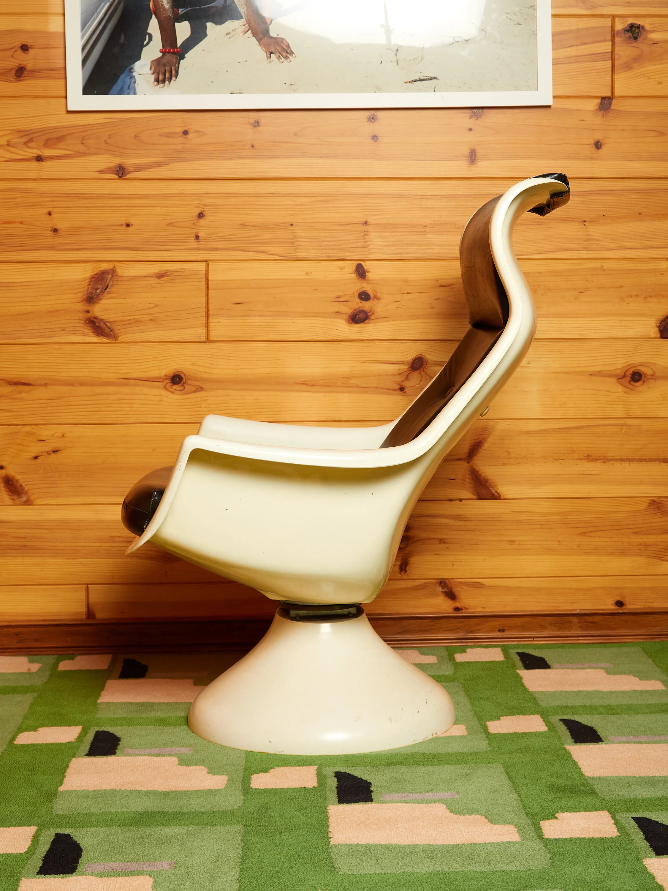 Space Age Italian Armchair - Image 6