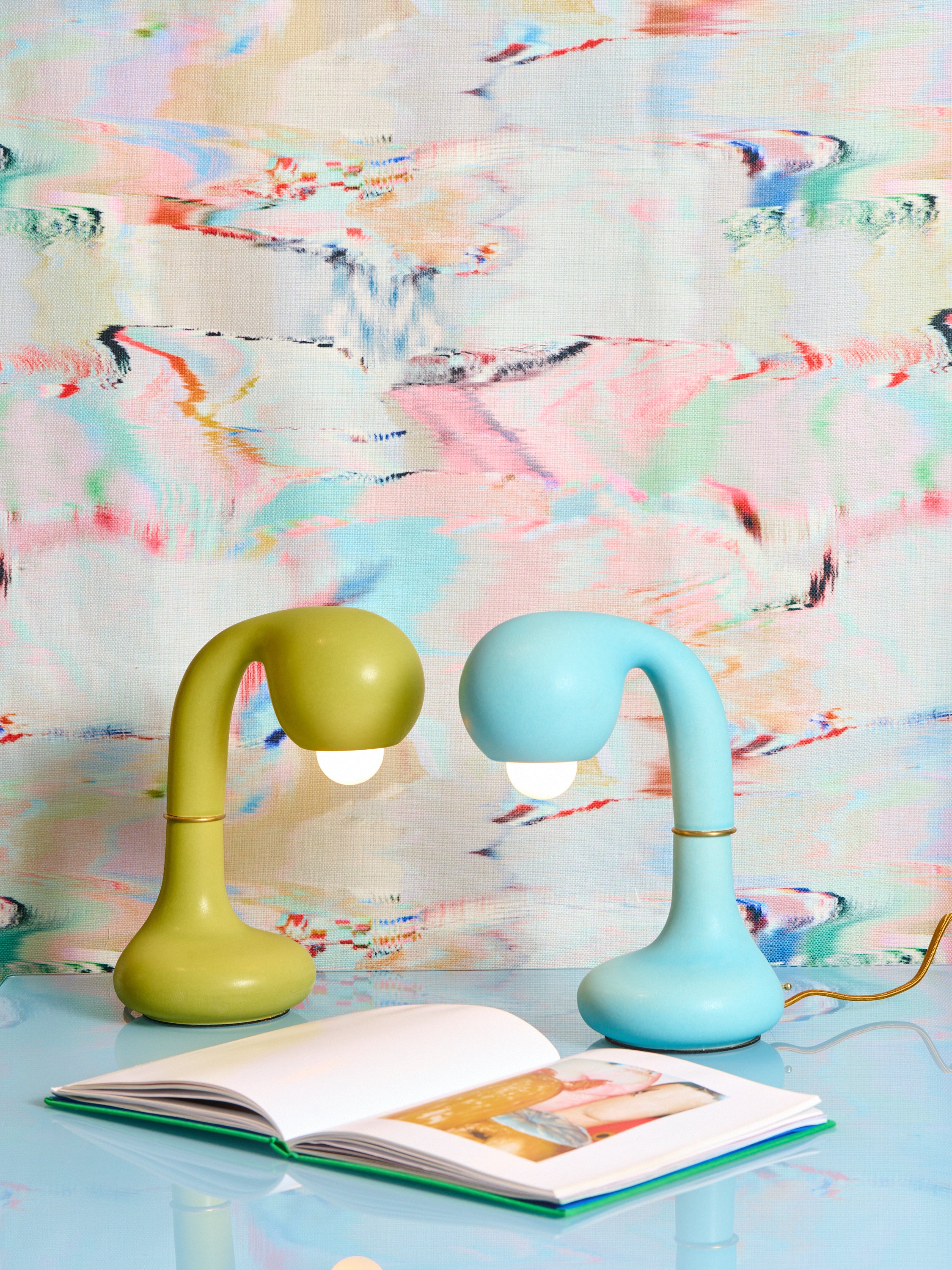 Short Ceramic Table Lamp - Image 2