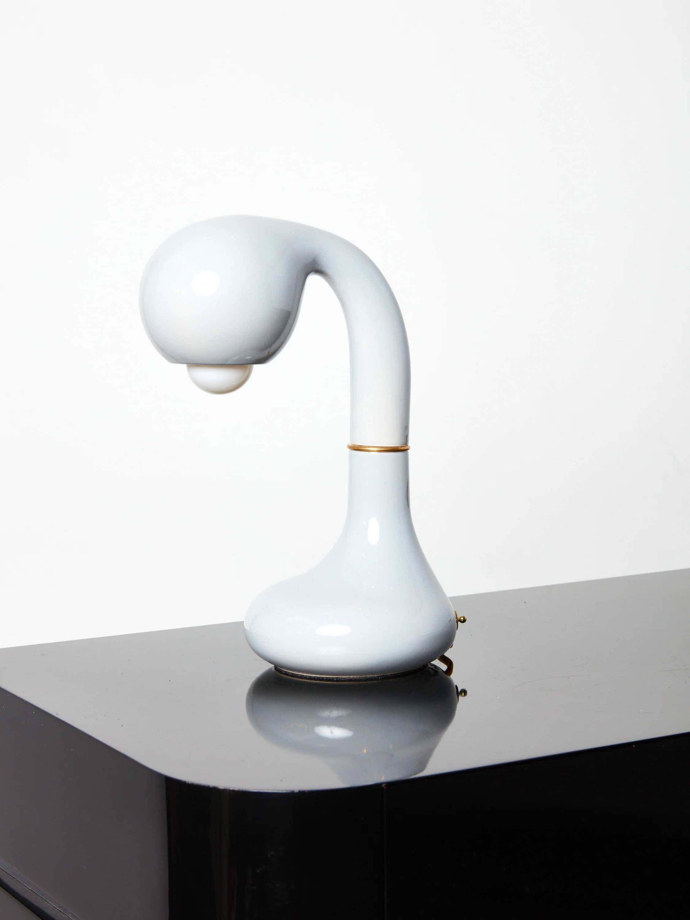 Short Ceramic Table Lamp - Image 5
