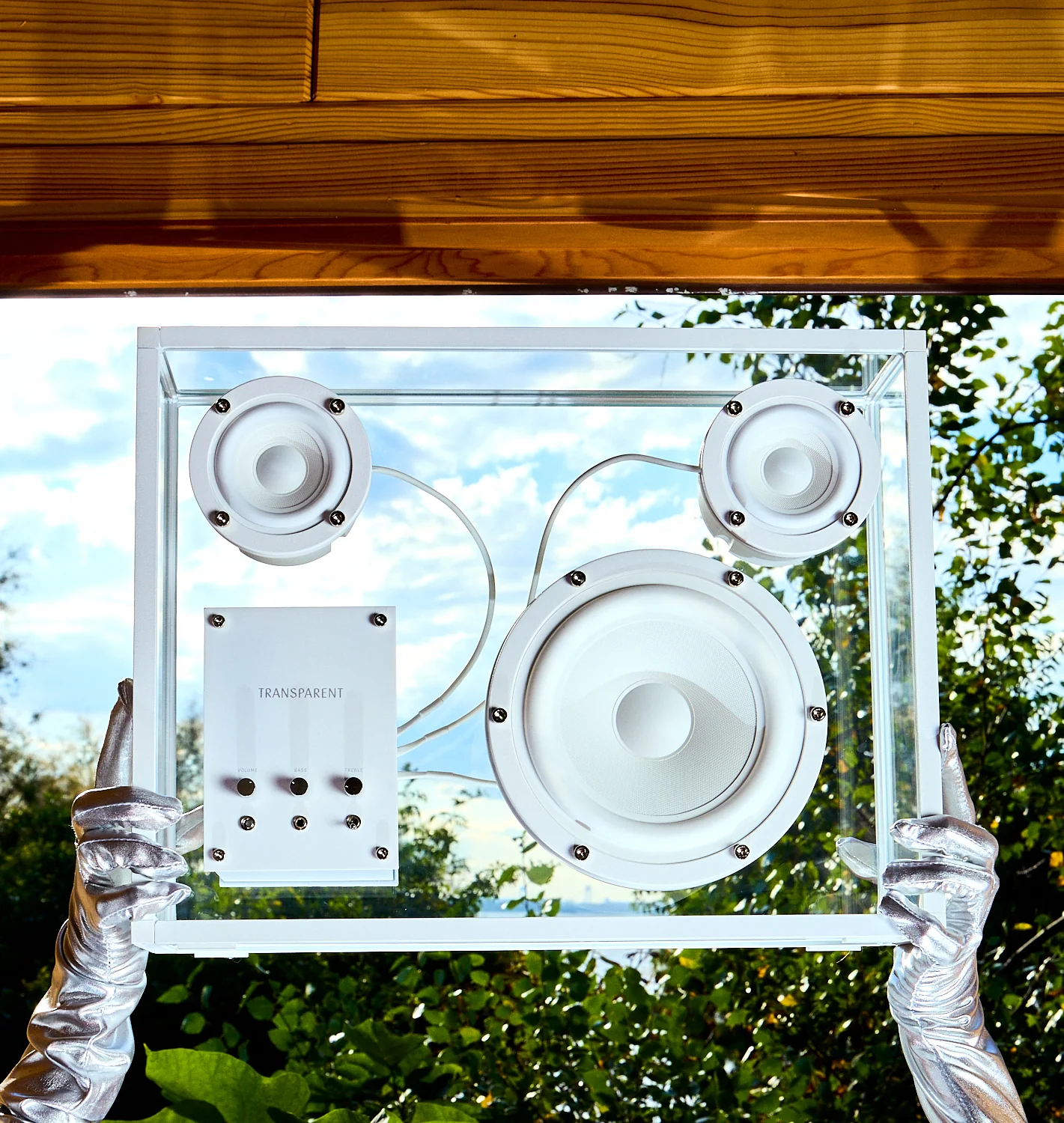 Transparent Speaker - Image 4
