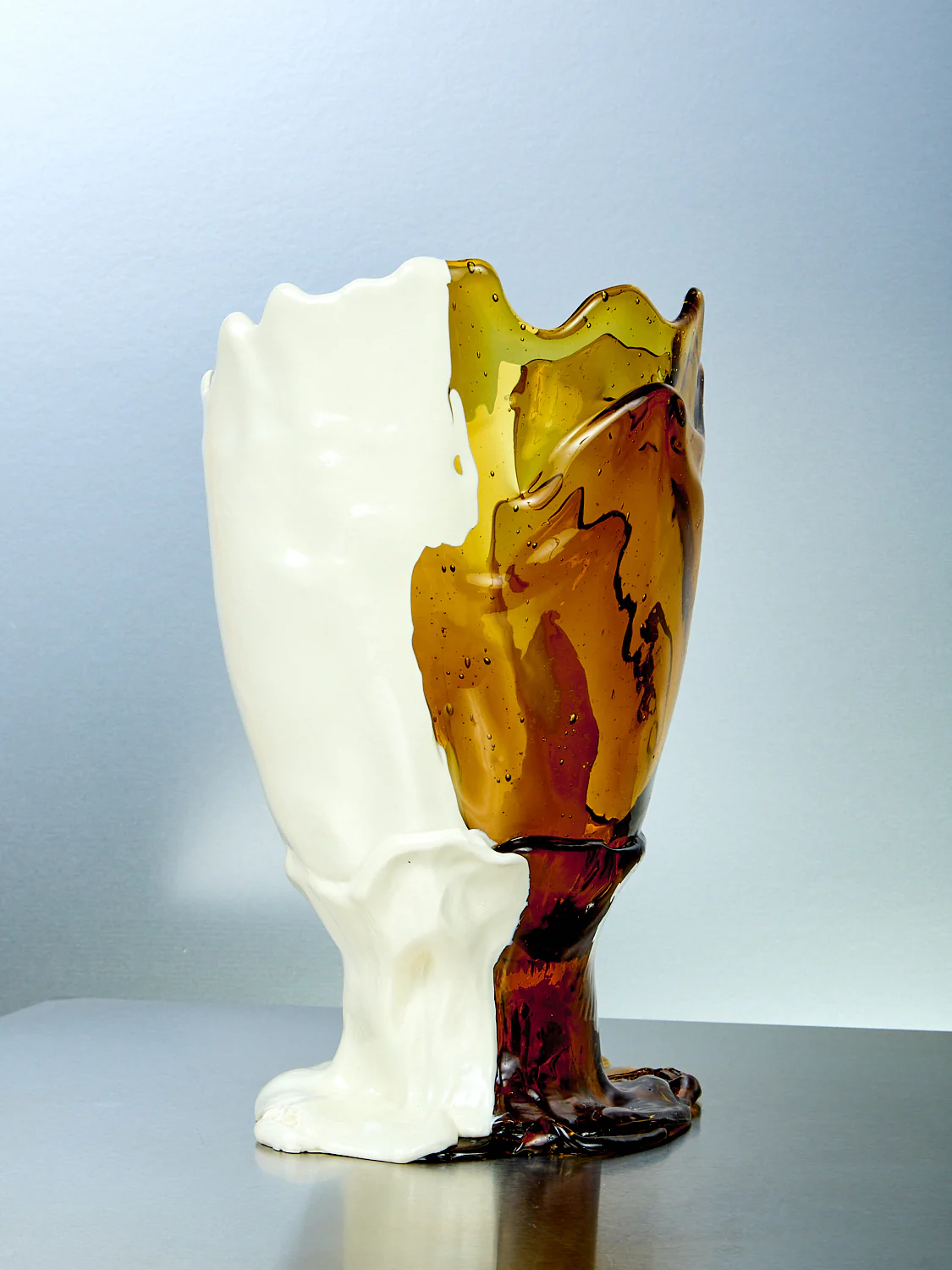 Twins Vessel - Image 4