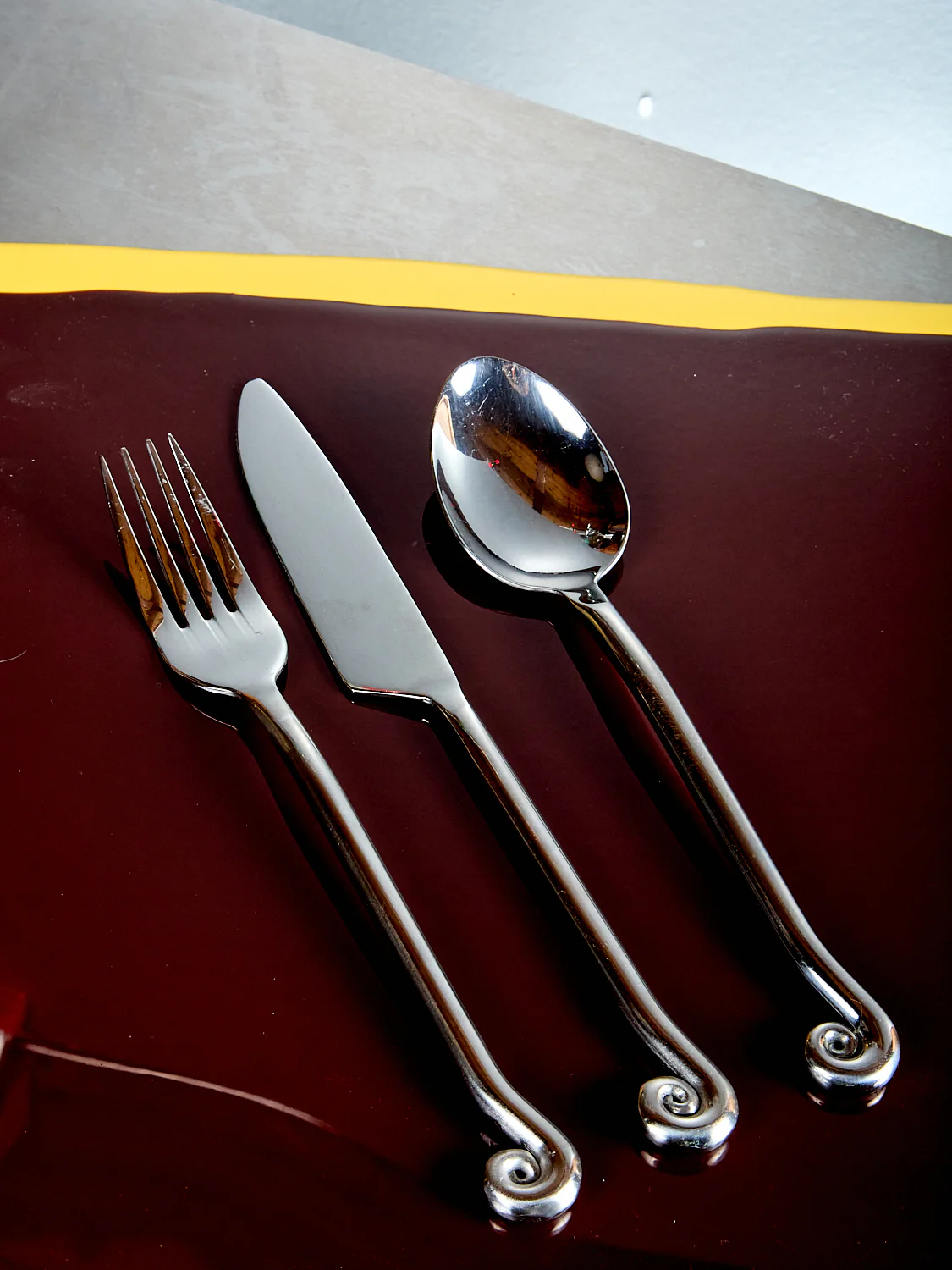 Upward Spiral Flatware Set - Image 3