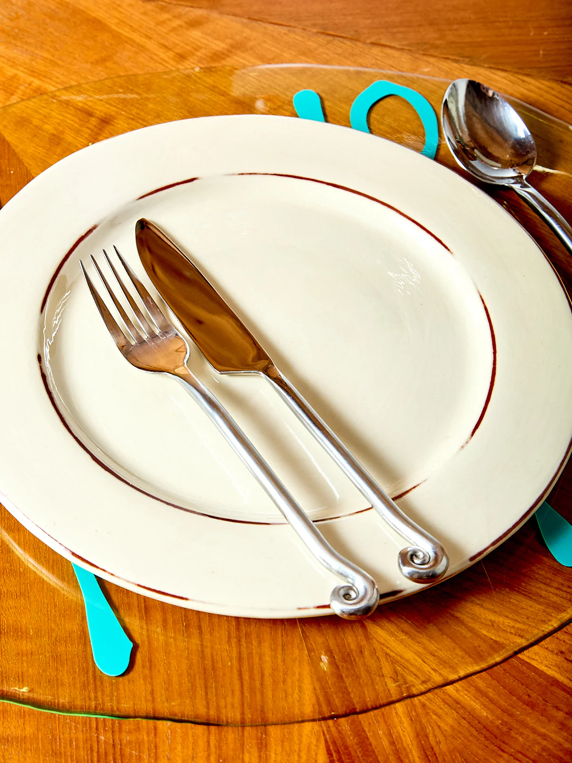 Upward Spiral Flatware Set - Image 8