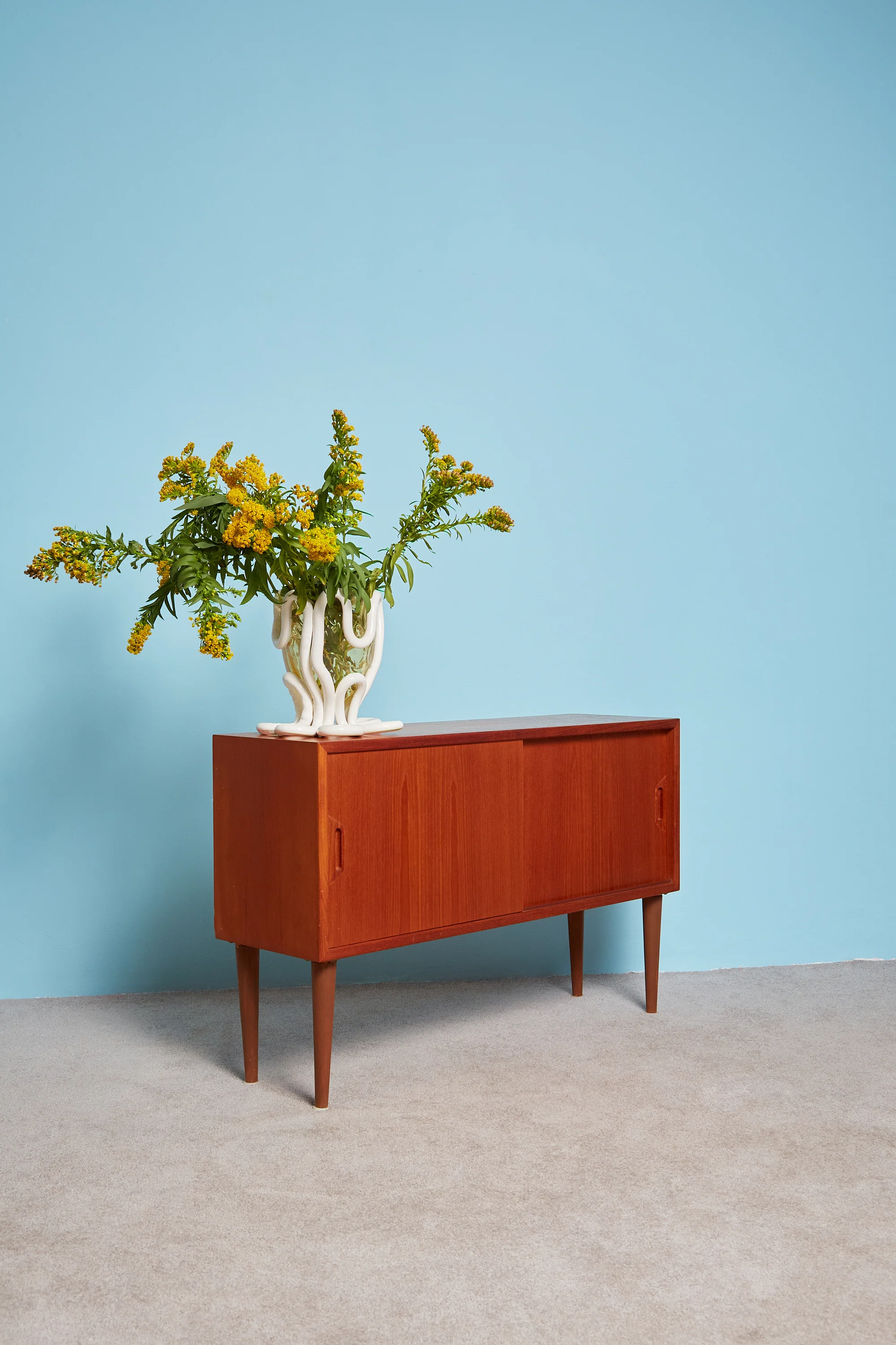 Vintage Sideboard - Image 4