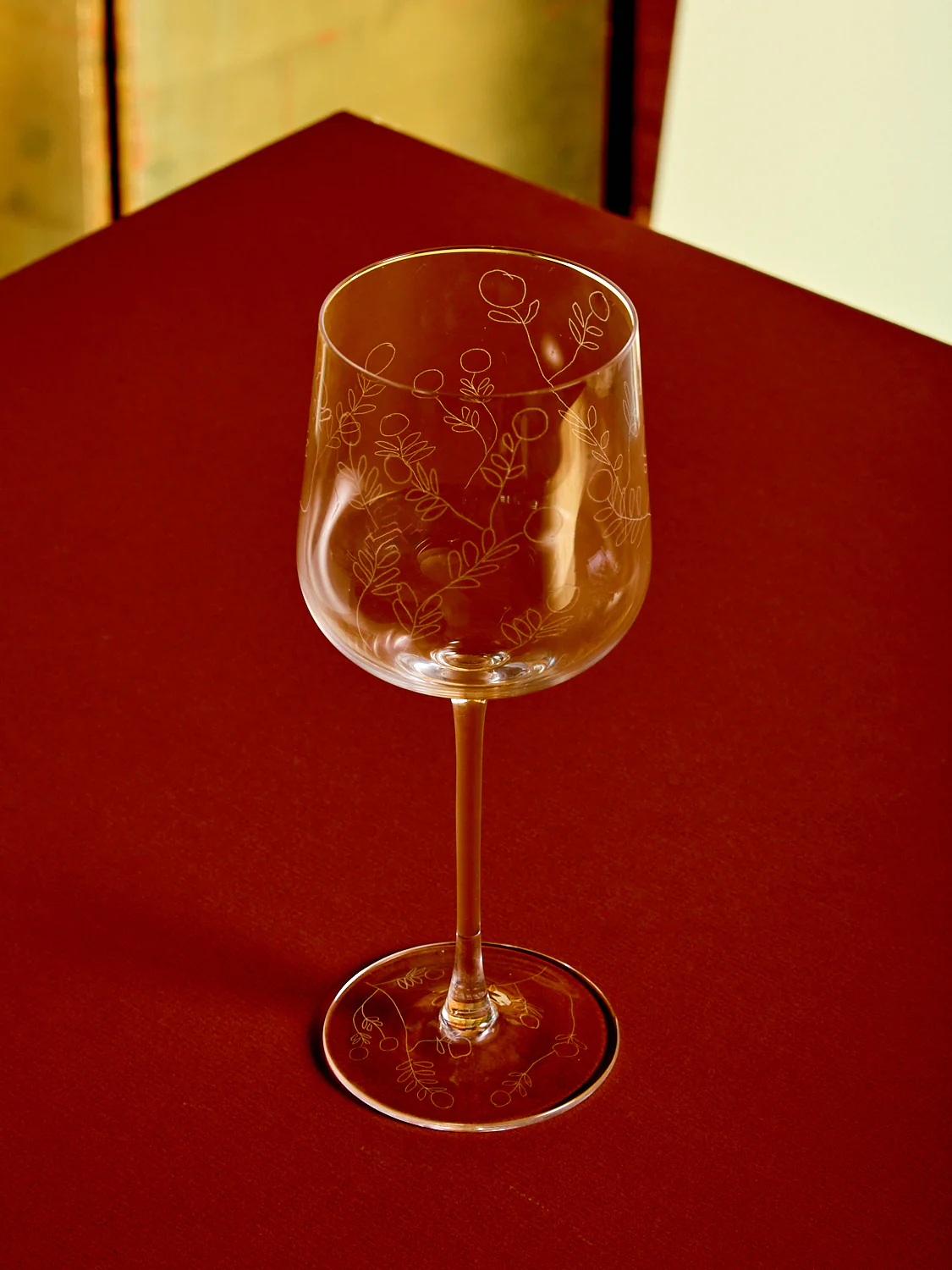 Set of 4 Wine Glasses - Image 4