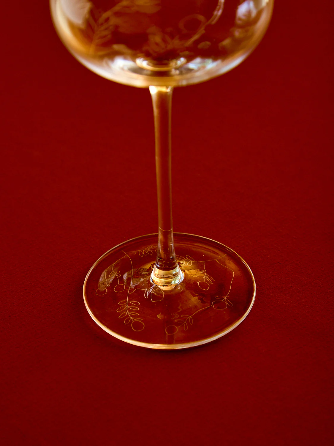 Set of 4 Wine Glasses - Image 5
