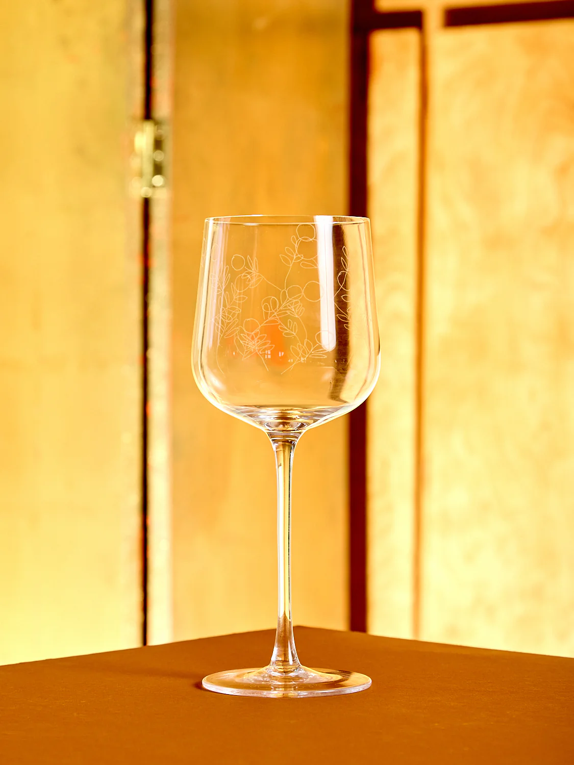 Set of 4 Wine Glasses - Image 6