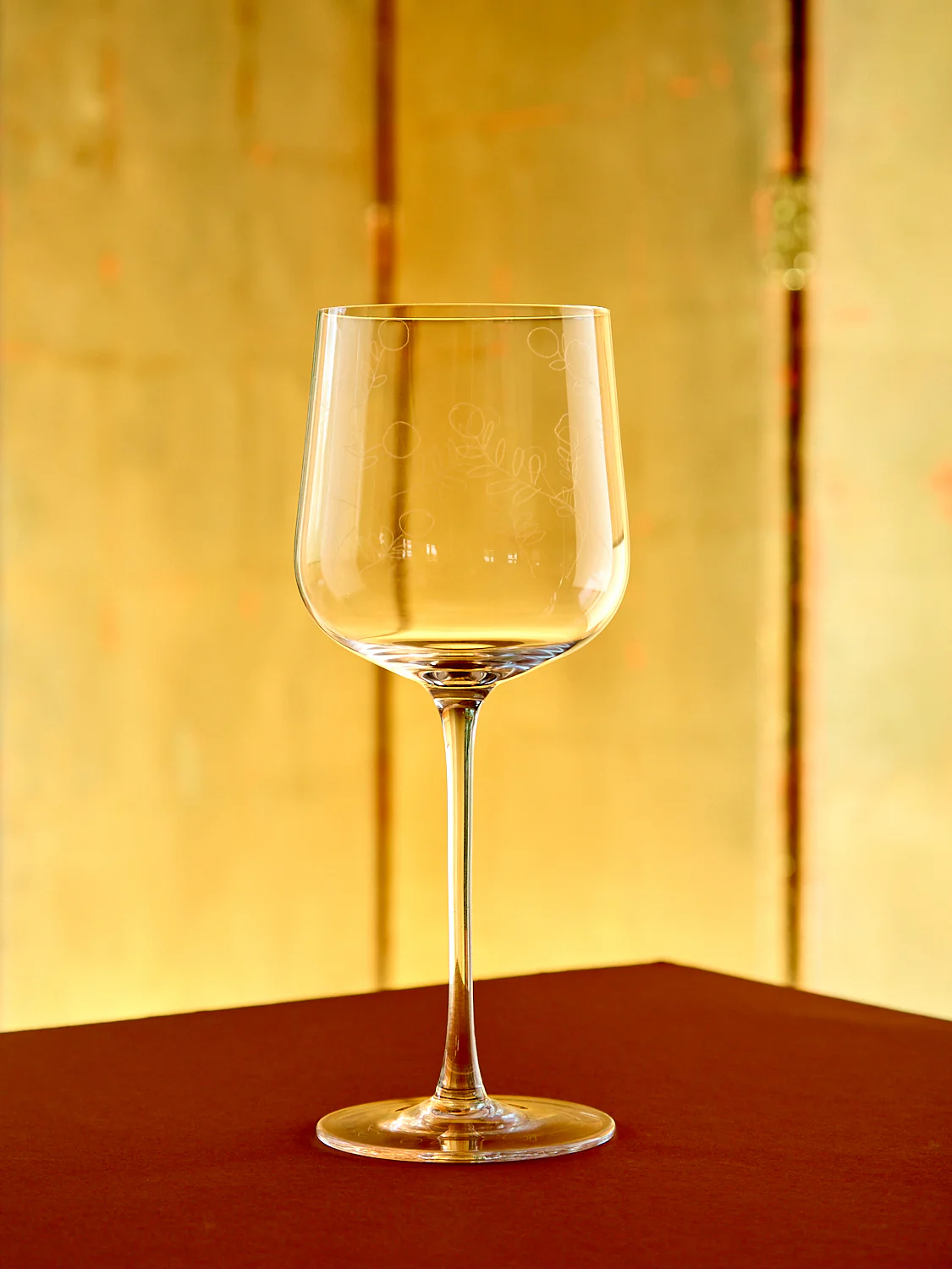 Set of 4 Wine Glasses - Image 8